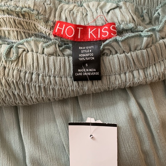 Hot Kiss Maxi Dress - Picture 2 of 4